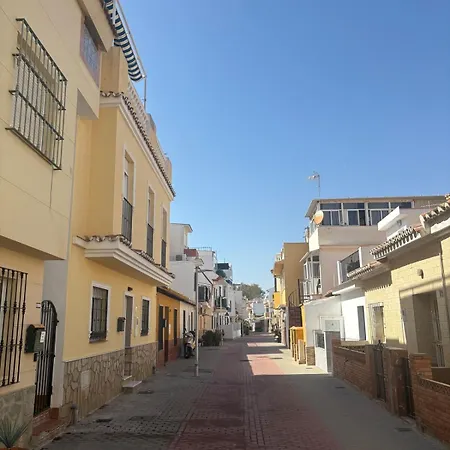 Apartment Cozy Getaway 30m From In Malaga